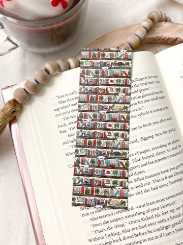 Winter Bookshelf Bookmark