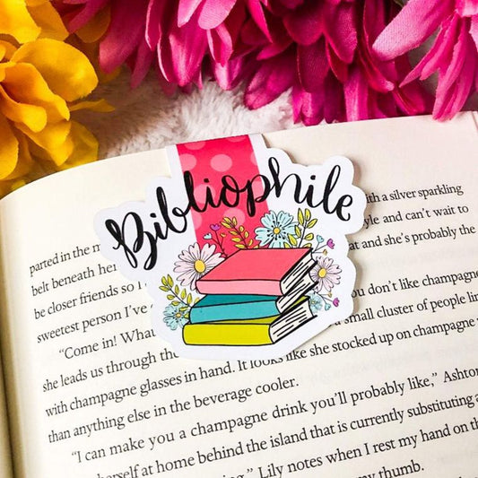 Bibliophile Floral Magnetic Bookmark